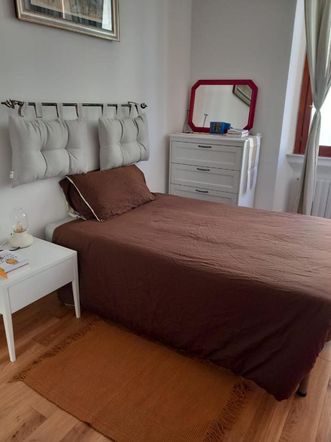 Gam Gam Isola Room Rent Mailand Exterior foto